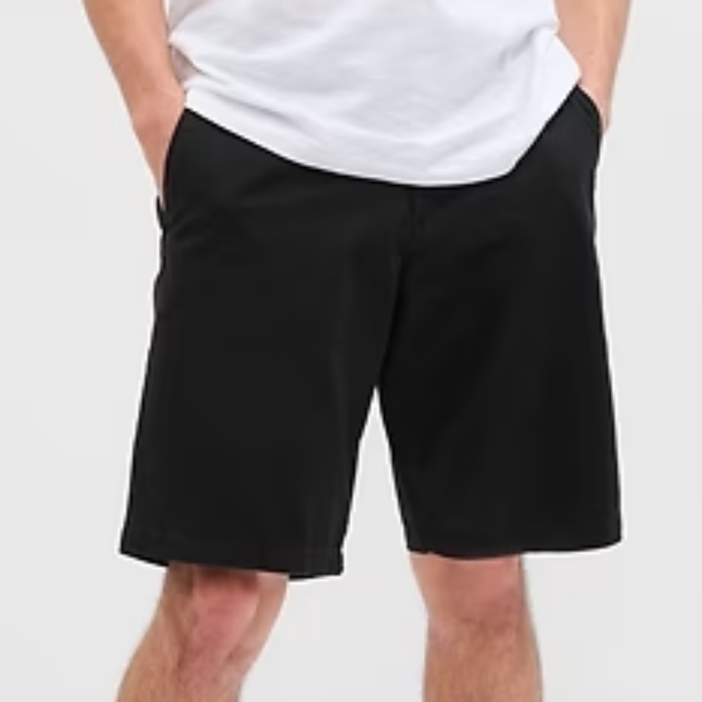 Gap Men's Essential Khaki Shorts New Size 33"